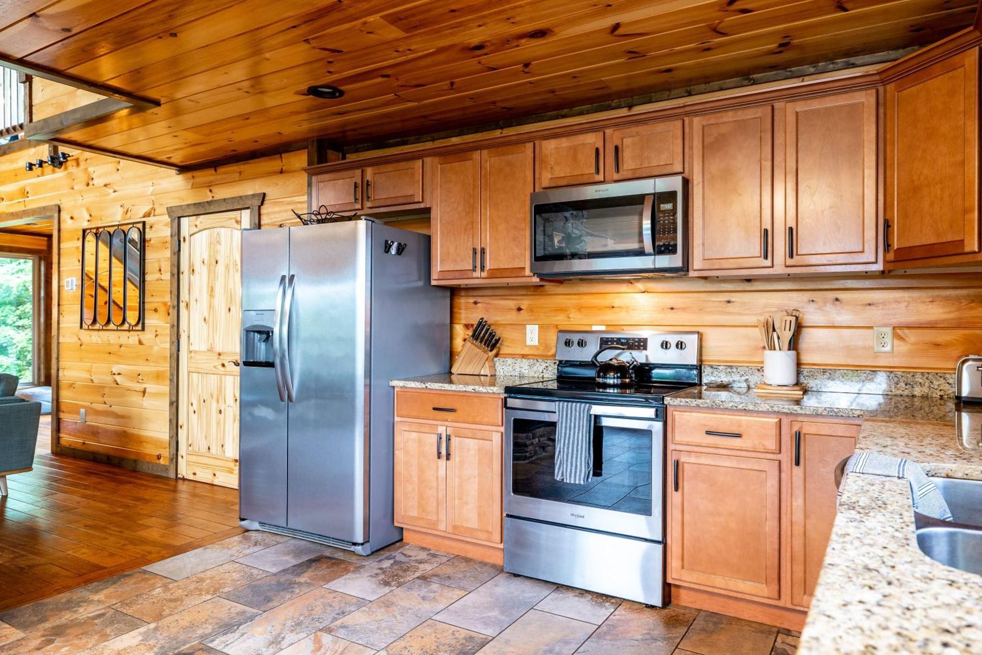 The Solstice - Amenities Galore Mountain Retreat Gatlinburg Dış mekan fotoğraf