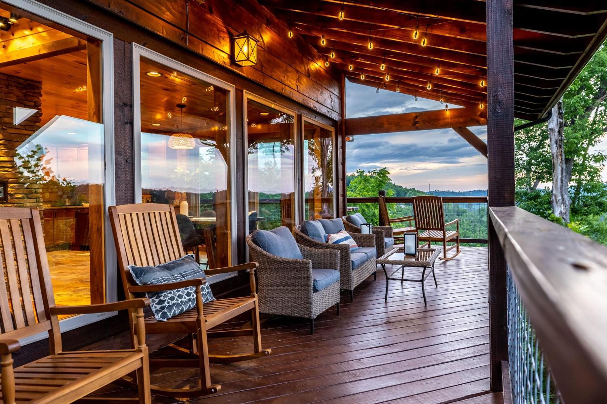 The Solstice - Amenities Galore Mountain Retreat Gatlinburg Dış mekan fotoğraf