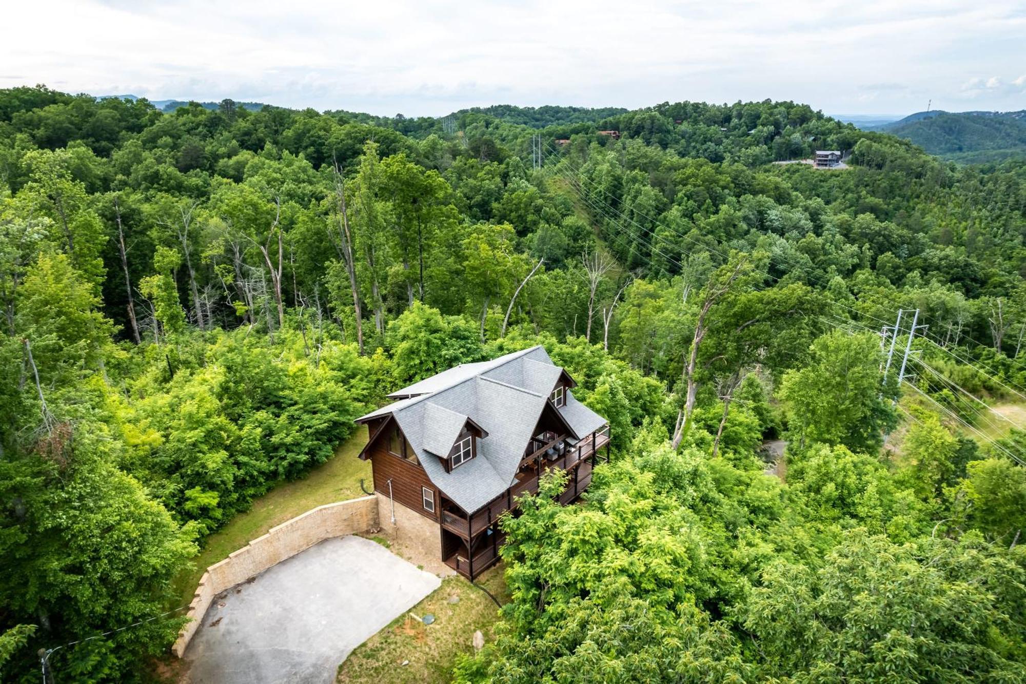 The Solstice - Amenities Galore Mountain Retreat Gatlinburg Dış mekan fotoğraf
