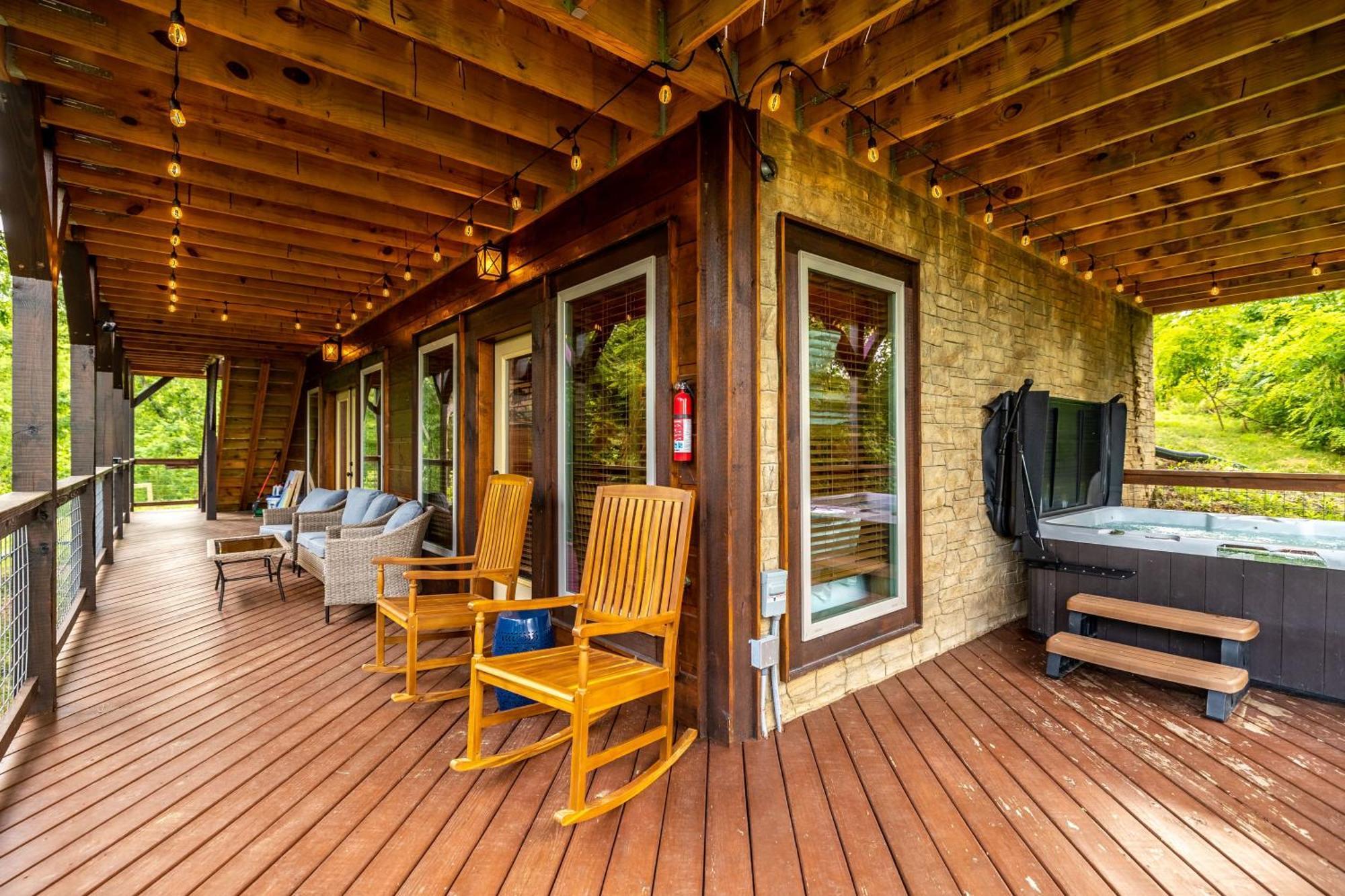 The Solstice - Amenities Galore Mountain Retreat Gatlinburg Dış mekan fotoğraf