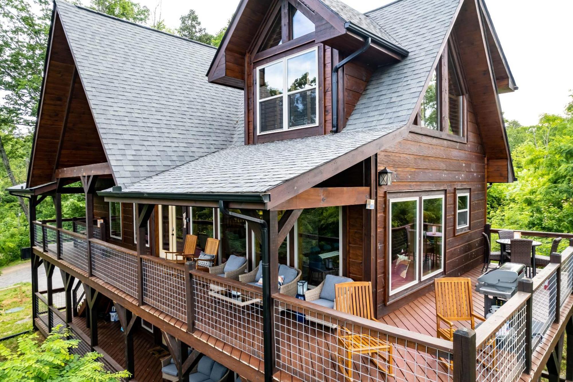 The Solstice - Amenities Galore Mountain Retreat Gatlinburg Dış mekan fotoğraf