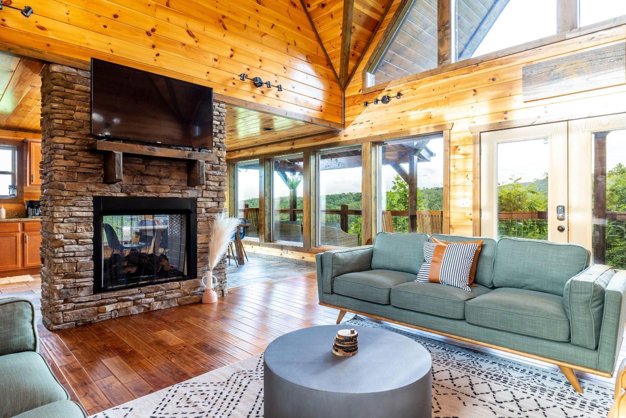 The Solstice - Amenities Galore Mountain Retreat Gatlinburg Dış mekan fotoğraf