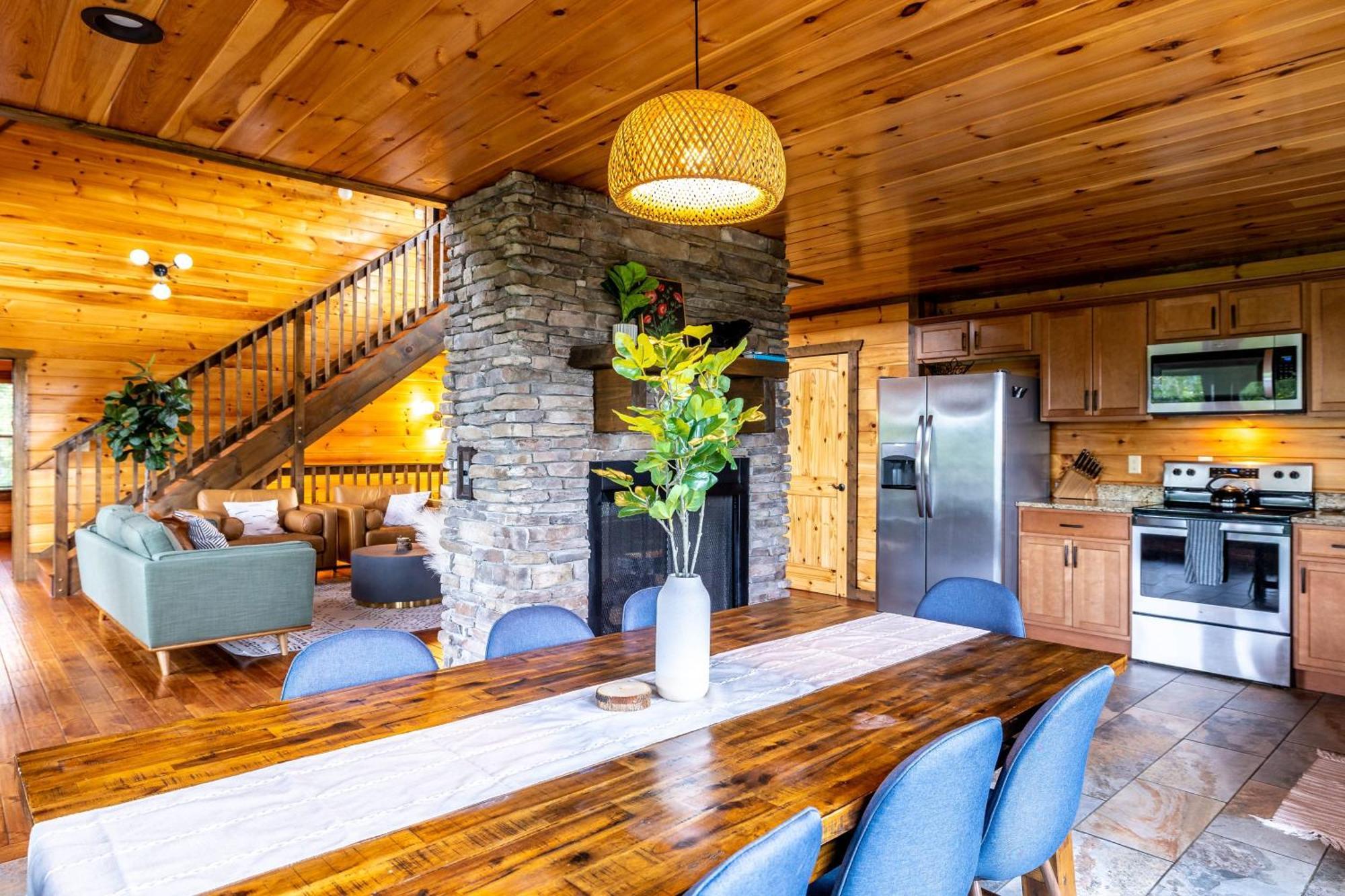 The Solstice - Amenities Galore Mountain Retreat Gatlinburg Dış mekan fotoğraf
